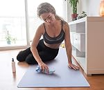 IUGA Yoga Mat Non Slip Textured Surface Eco Friendly Yoga Matt with Carrying Strap, Thick Exercise & Workout Mat for Yoga, Pilates and Fitness (72"x 24"x 6mm)