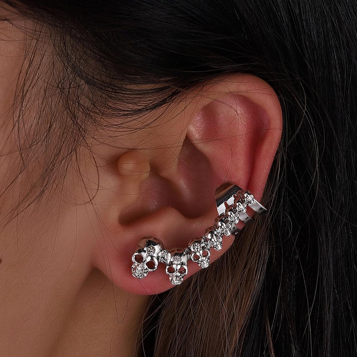 Halloween Skull Ear Cuffs Earrings for Women Skull Ear Climbers Earrings Skeleton Ear Cuff Crawler Earring Halloween Jewelry Outfit Accessories