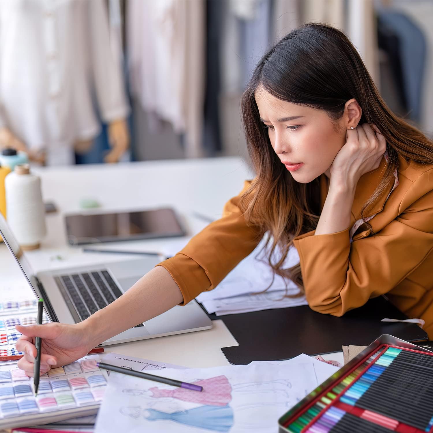 ARTEZA Inkonic Fineliner Pens, Set of 120, 0.4 mm Fine Tip Markers for Drawing, Journaling, Coloring & Note Taking