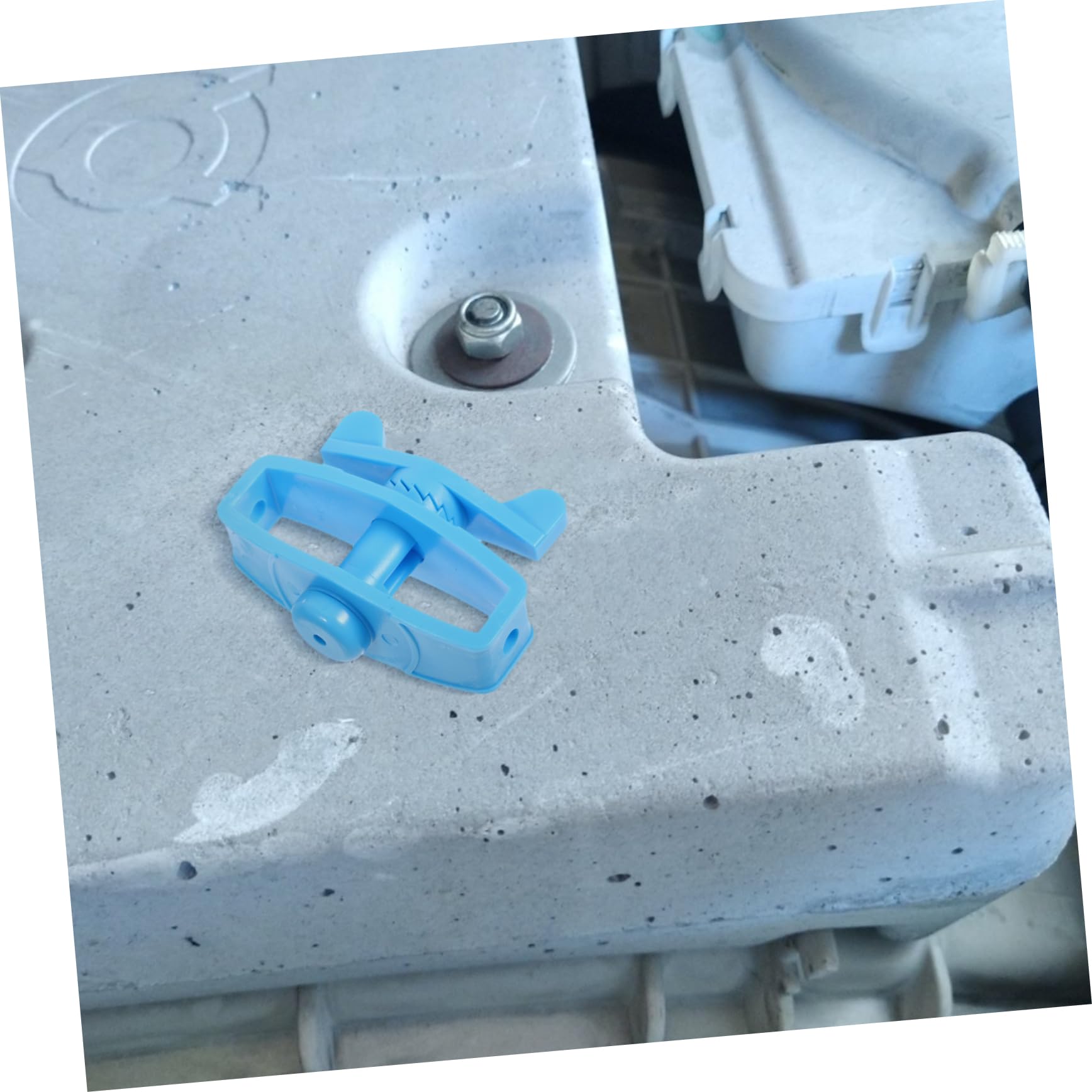 BESPORTBLE 24 Isolatori per Tenditore, Plastico Blu, Resistenti All’usura, Facili da Installare, Accessori per Filo di Recinzione