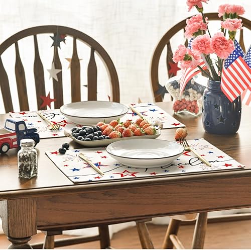 Miniatura 10 de Artoid Mode Juego de 4 manteles individuales redondos patrióticos Freedom Stars de 15 pulgadas, decoración del día de los veteranos, manteles