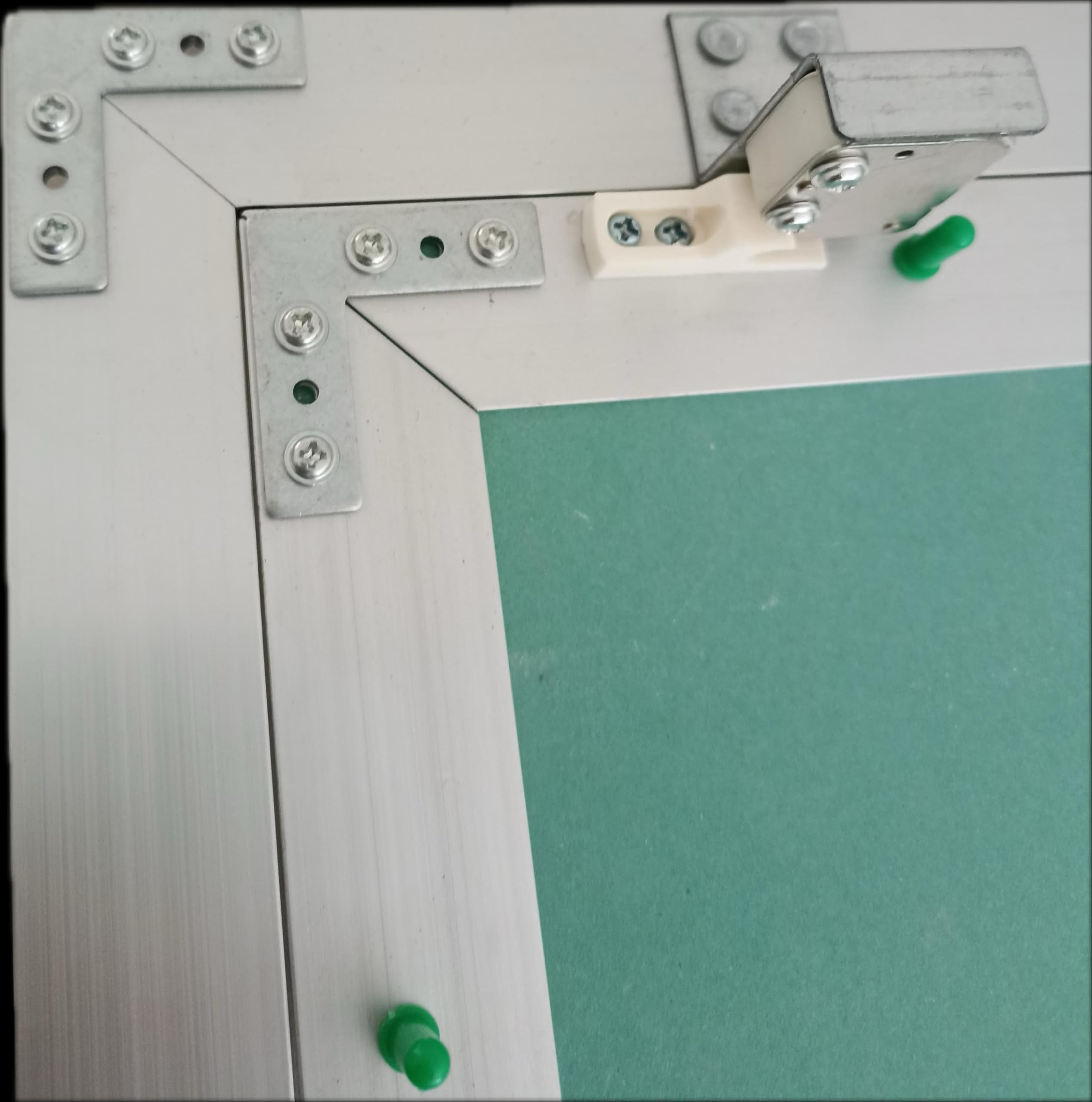 Botola Ispezione Cartongesso Idrorepellente Verde Spessore 12,5 mm Sportello Ispezione con Anta Estraibile Sportello Senza Cerniere per Parete o Soffitto Varie misure (CM 40X40)