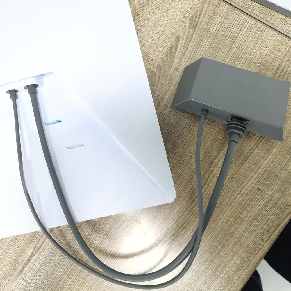 ZYNCUE Adattatore Ethernet /, 4X porte RJ45 Gigabit, connettività di rete And-Play Piatto rettangolare e router di rete, 05 per M, grigio