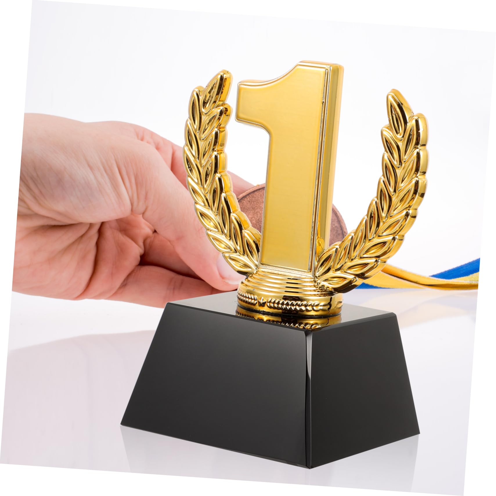 Partygeschenke Für Jungen Und Mädchen Multifunktionaler Pokal Zum Gewinnen Von Preisen
