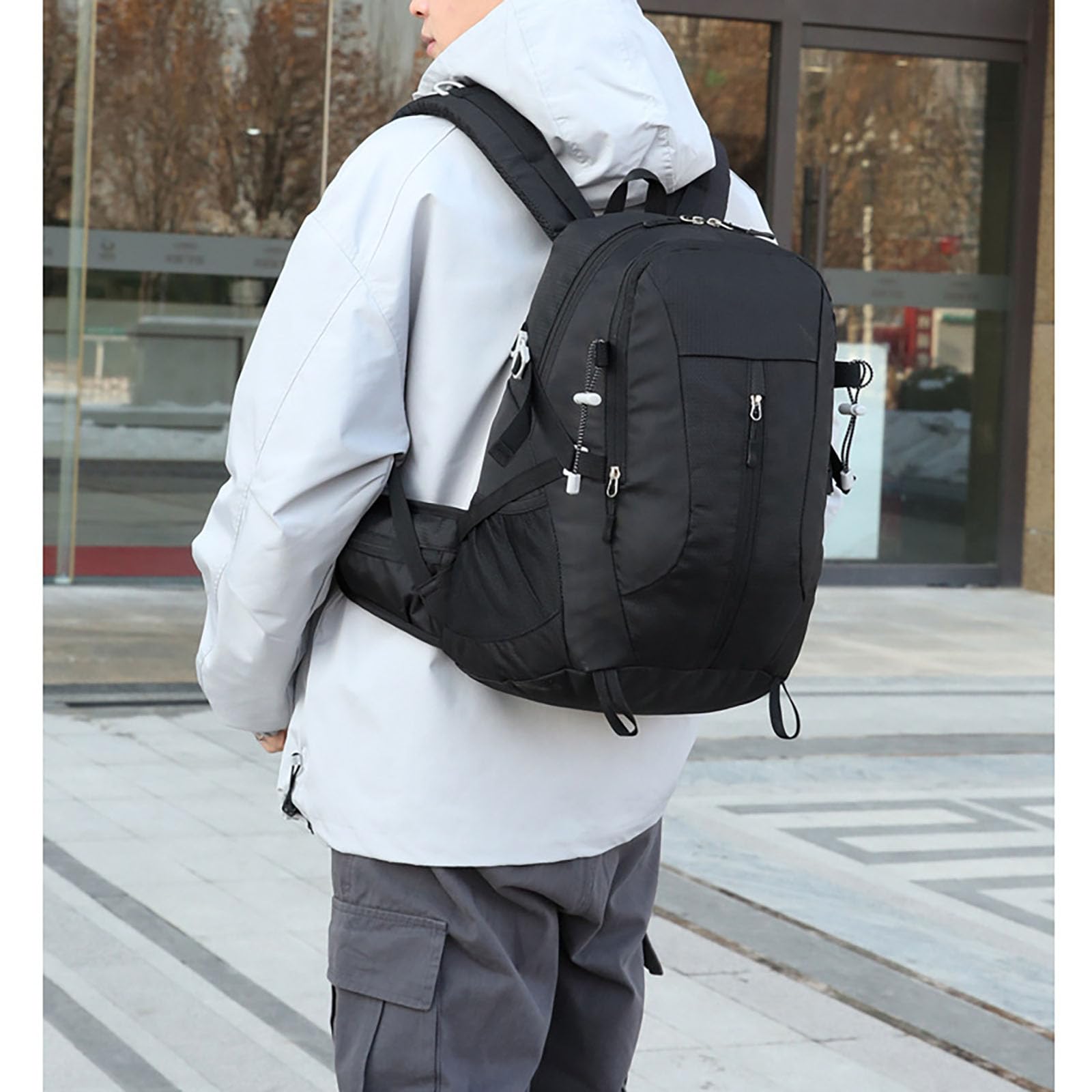 EKsma Sac à dos de randonnée léger et petit, sac à dos de camping en plein air étanche de 20 L, sac à dos de voyage, sac à dos de randonnée for femmes et hommes(Black)