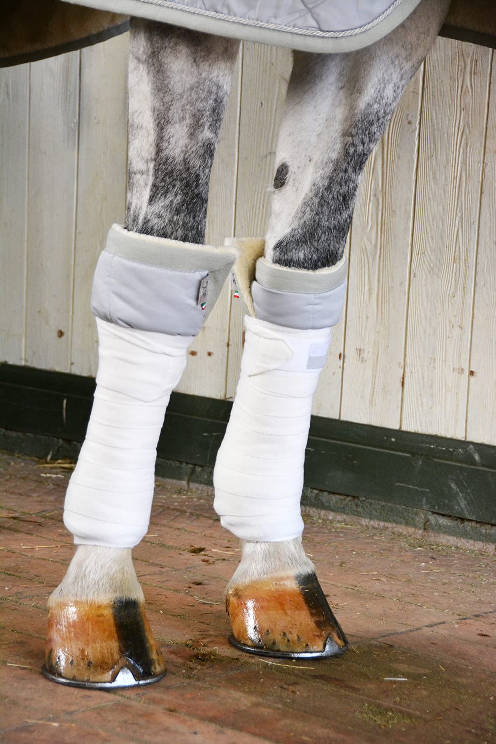 LOVEHORSES Wellness Technology - Bio-Keramik BANDAGIERUNTERLAGEN für Vorder- und Hinterläufe - MEDIUM cm. H 45 x B 63, Blue Navy