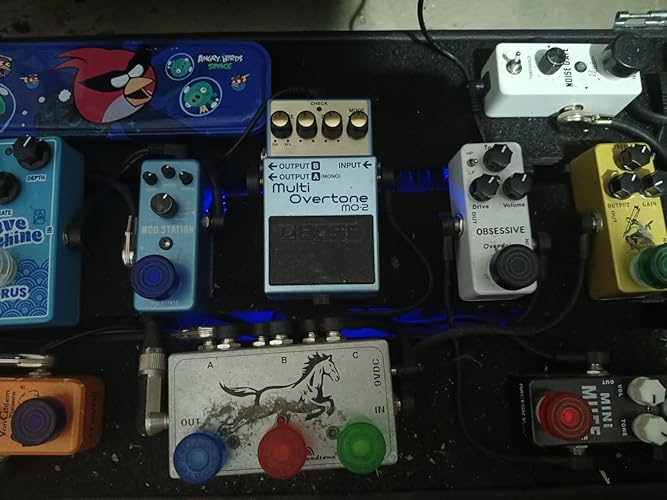 BOSS MO-2 箱、保証書付き BOSS MO-2 Multi Overtone コンパクトエフェクターMO2 ボス 【 錦糸町