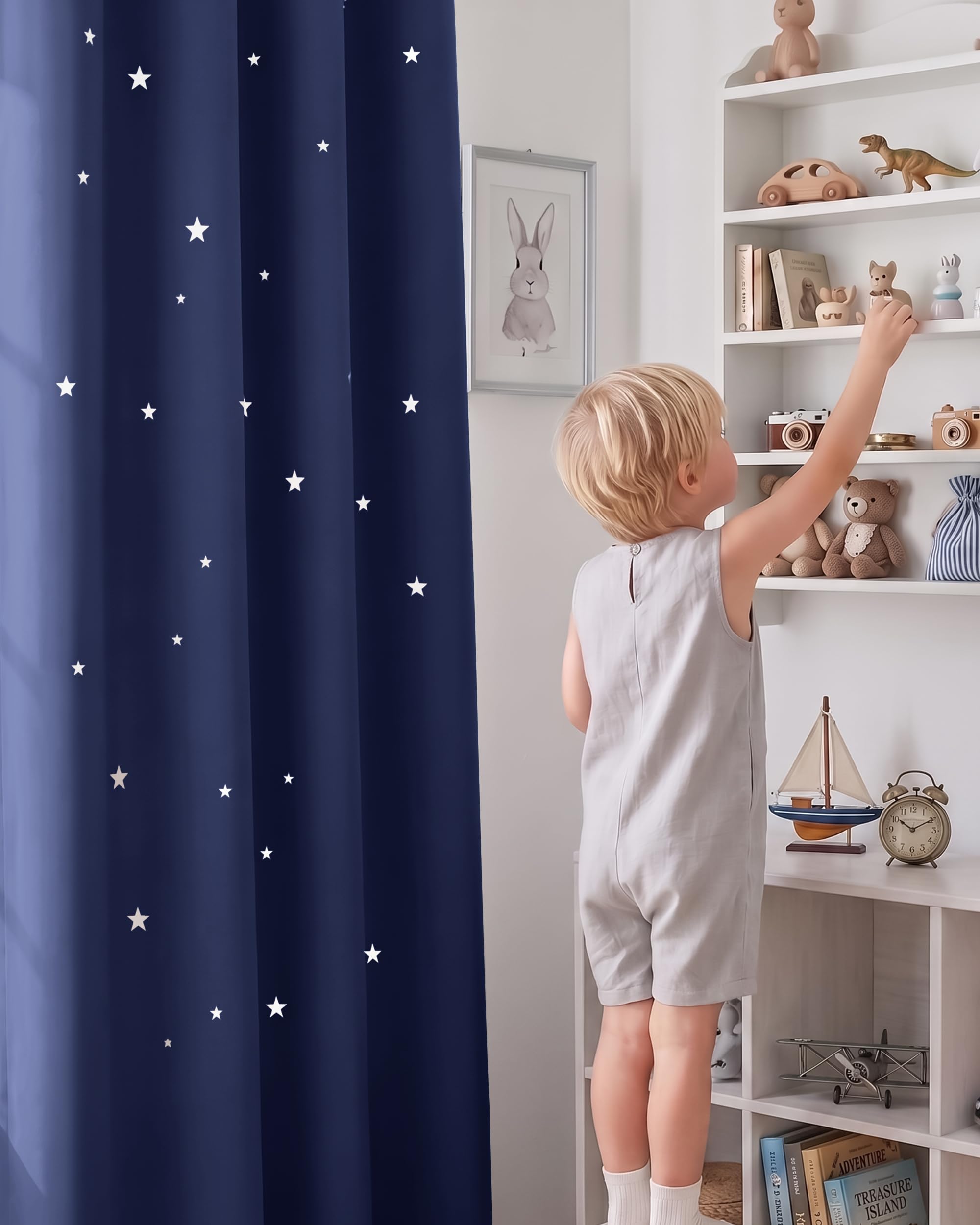 Amazon｜NICETOWN 子供部屋カーテン 宇宙をヒントにした夜空に輝く星の