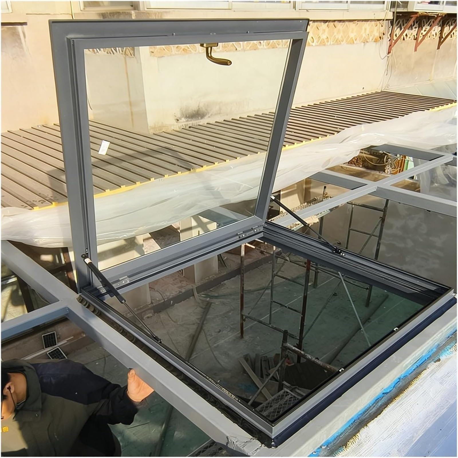 Juskaqzyi One Color Skylight Skylight Window For House Roof, Tempered Glass Roof Hatch, Sloped Flat Roof Window For Attic And Sun Room Attic(90 * 90Cm)