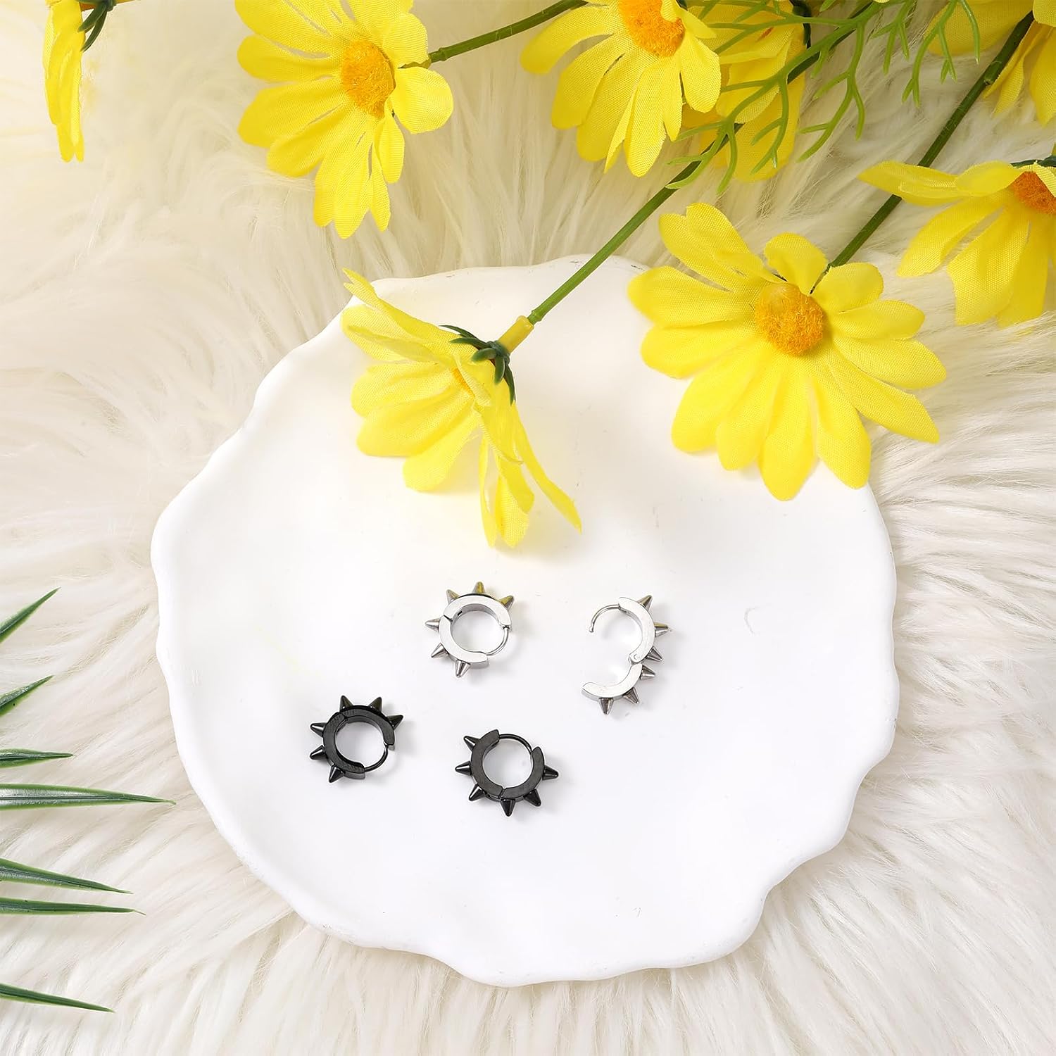 2 Pairs Stainless Steel Spike Hoop Earrings, Round Spiked Earrings for Women, Silver and Black Punk Gothic Earring for Women Men