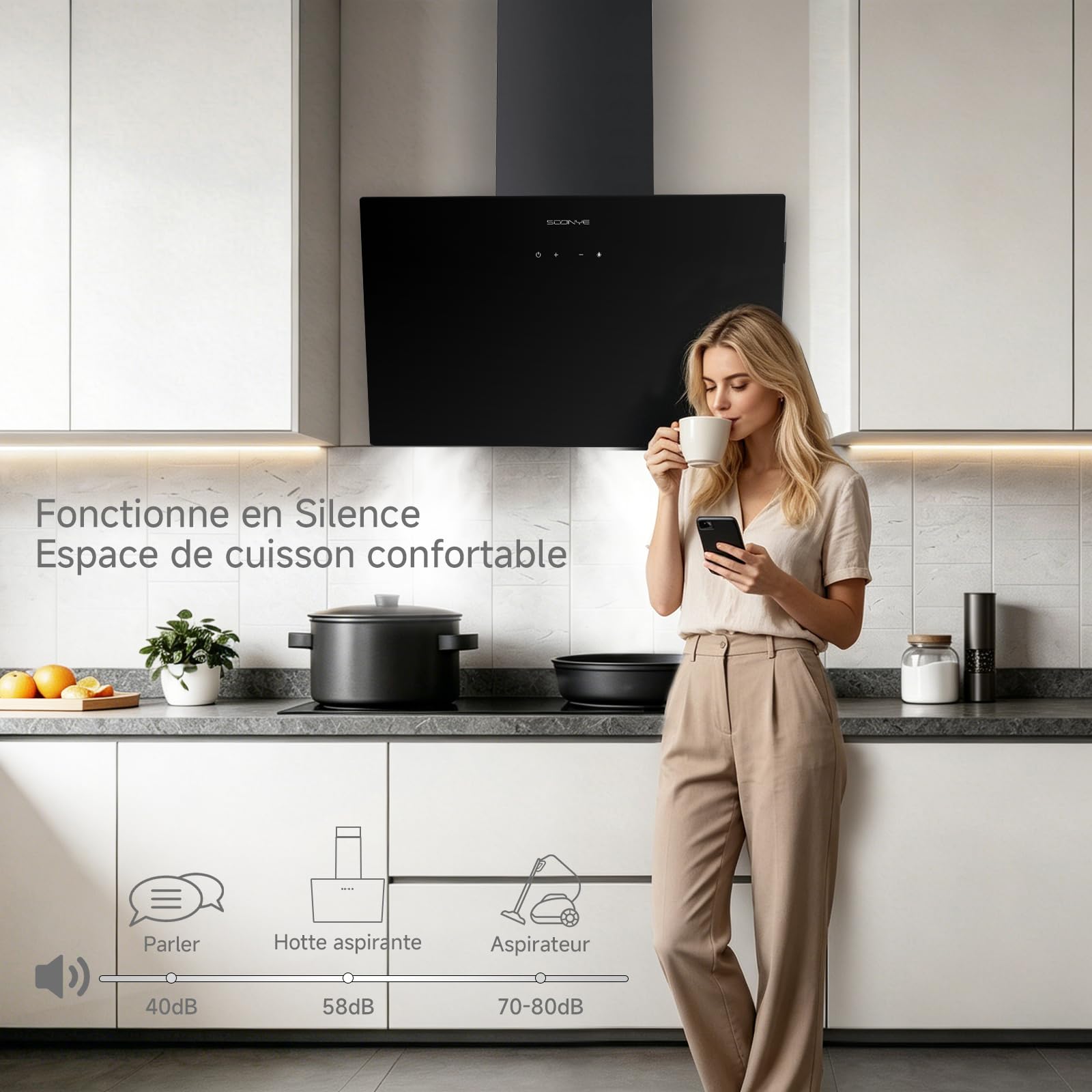 Hotte Aspirante Inclinée 60cm Classe A+++, Hotte de Cuisine 380m³/h, Écran Tactile LED,Filtres à Charbon Inclus,Hotte Murale Évacuation extérieure ou Recyclage,Noir