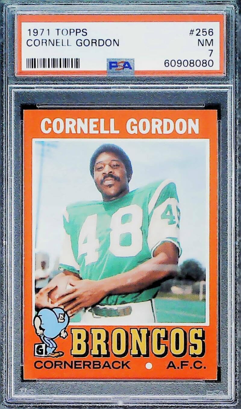 1971 Topps Football #256 Cornell Gordon Denver Broncos PSA 7 NM Trading Card