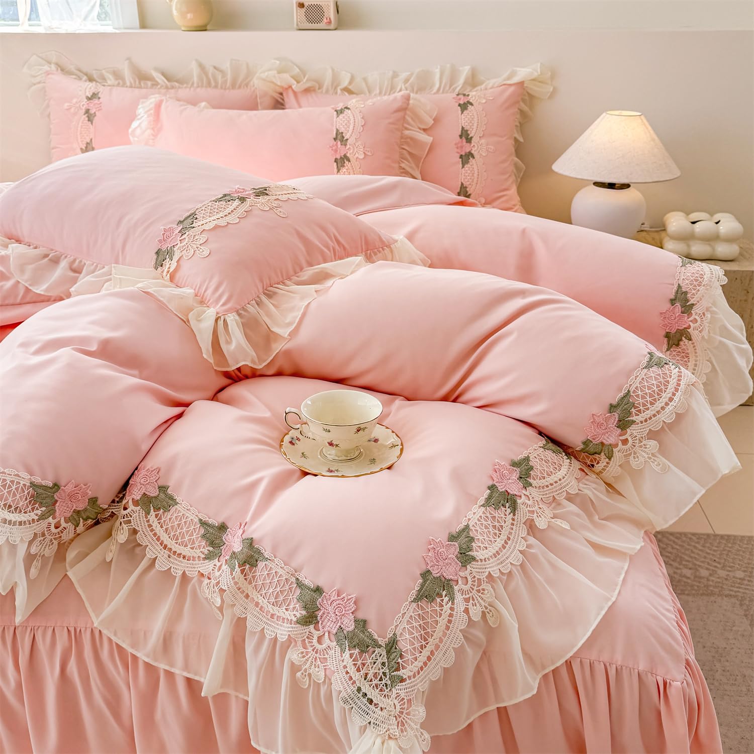 MOOWOO Flower Lace Ruffled Bedding Set- Sweet Girl Chiffon Ruffles Duvet Cover Set- 3PC(1 Full Duvet Cover 80x90 Inch, 2 Pillowcases) Aesthetic Bedding for Romantic French Wedding