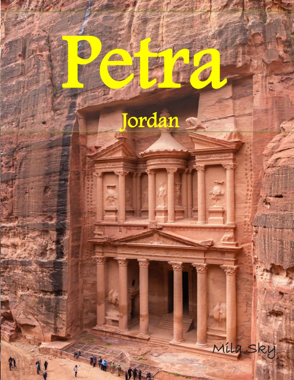 Petra, Jordan: A Luxury Coffee Table Book of Iconic Landmarks
