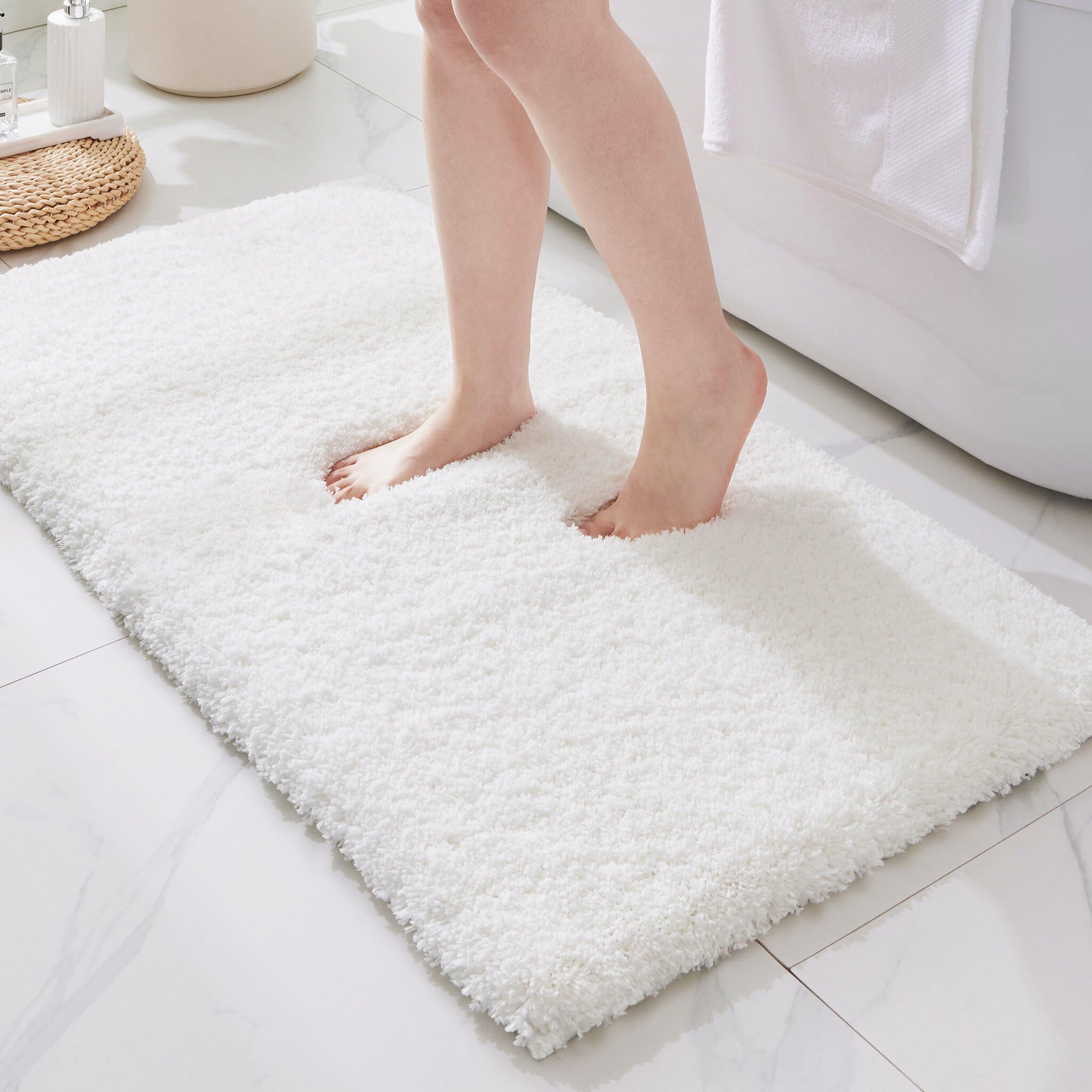 ILANGO White Bathroom Rugs 60" × 24" Non Slip & Super Absorbent Extra Thick Soft, Washable Bath Carpet Runner for Floor, Microfiber Plush Shaggy Bath