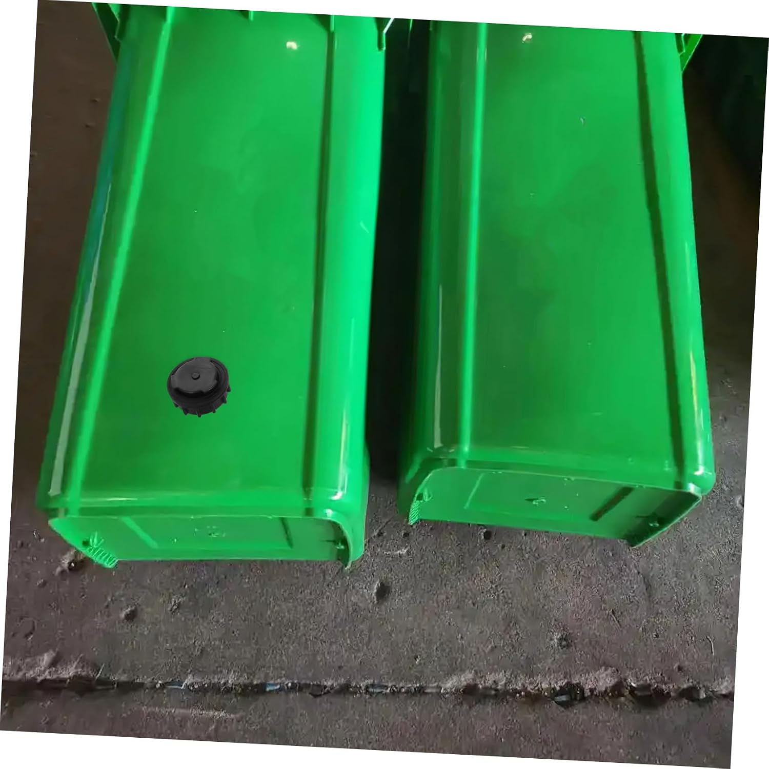 Garbage Disposal Stopper Drain for Outdoor Trash Cans Capacity Leak Prevention for Bottom Drain for Harsh Weather Conditions