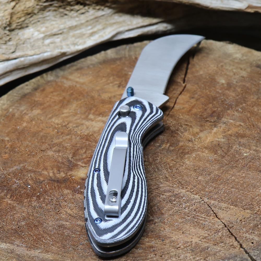 WHISKEY BENT HAT CO. Catch Pin Lock Folding Pocket Knife w/Clip 3.45" Hawksbill Blade Thumbstud Opening 4.5" Closed Length 440C Stainless Steel Blade (Night Hawk, 4.5" Closed Length)