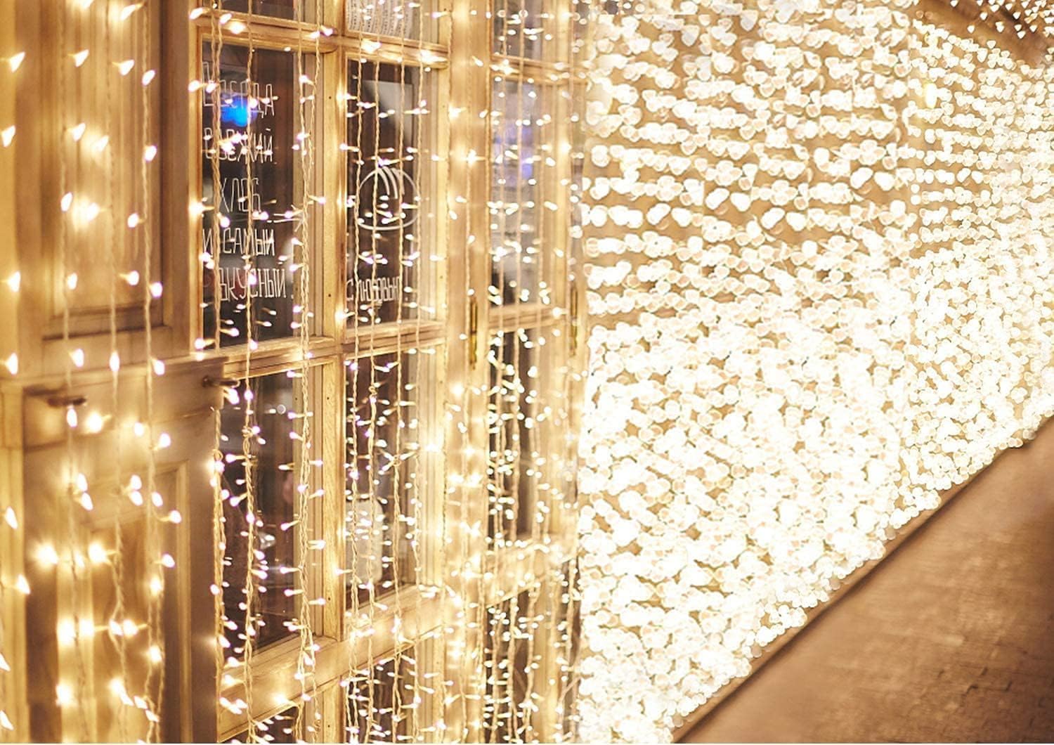 BESCOST Cortina de Luces, 6x3M Guirnaldas Luces Exterior, Cadena de Luces 600 LEDs con Memoria, 8 Modos de Luz, Impermeable, 3 Temporizadores para Navidad, Boda, Fiesta, Ventana, Balcón, Jardín