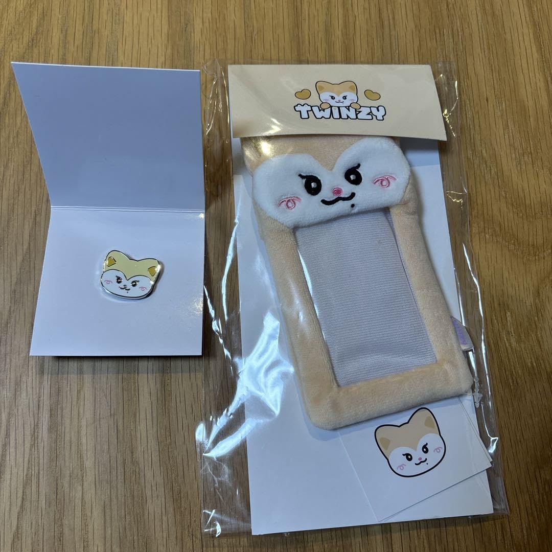 ITZY TWINZY ペンミ チェリョン RyeoWoo 51PDcIqGUvL._UF350,350_QL80_.jpg