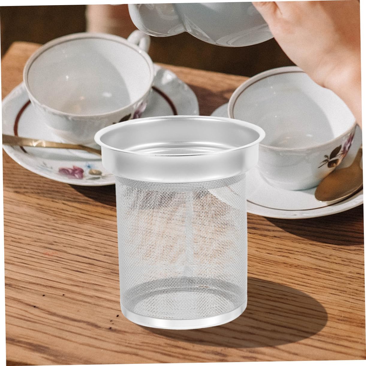 Filtre à Thé Inoxydable Fin pour Théière Infuseur Pratique et Passoire à Mailles Fines pour Vrac Facile à Nettoyer Usage Personnel et Cadeau