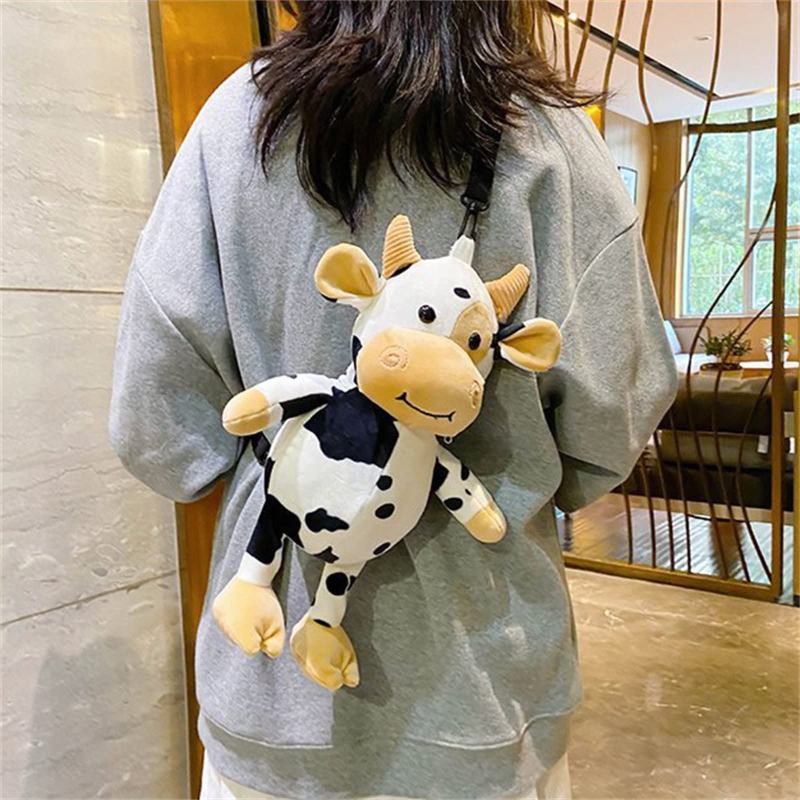 Amazon.co.jp: 牛のぬいぐるみのバックパック 動物のぬいぐるみの