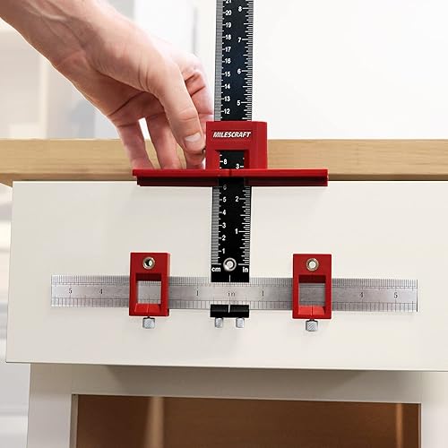 Miniatura 5 de Milescraft Plantilla de hardware 1340  Guía de taladro ajustable para instalar rápidamente manijas de gabinetecajón, perillas y tiradores. Plantilla