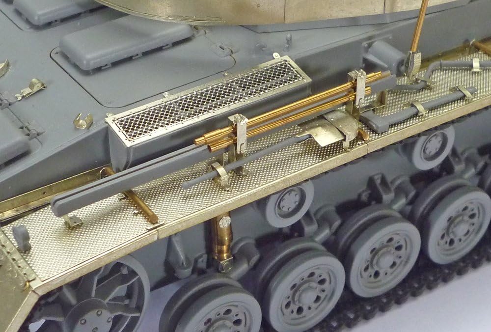 1/35 German Panzerkampfwagen by Tamiya