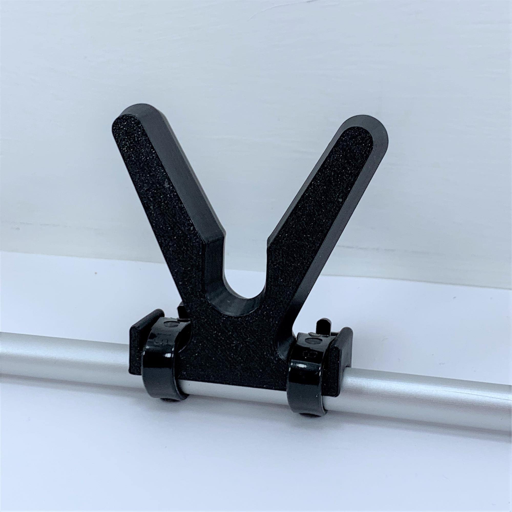 3D Cabin Black Fishing Rod V-Rest For Pier & Boat Rail Sea & Coarse