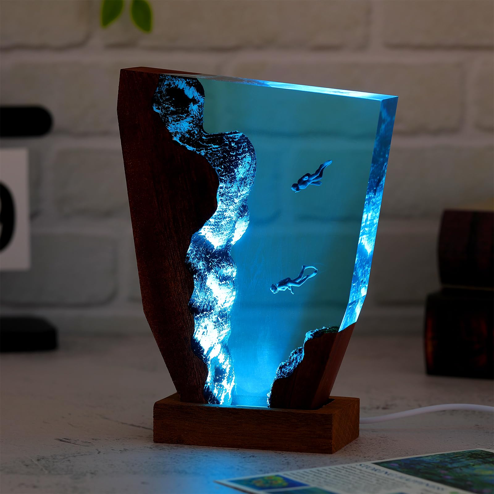 Drawelry Ocean Creative Epoxy Resin Wood Light Lamp, Handmade