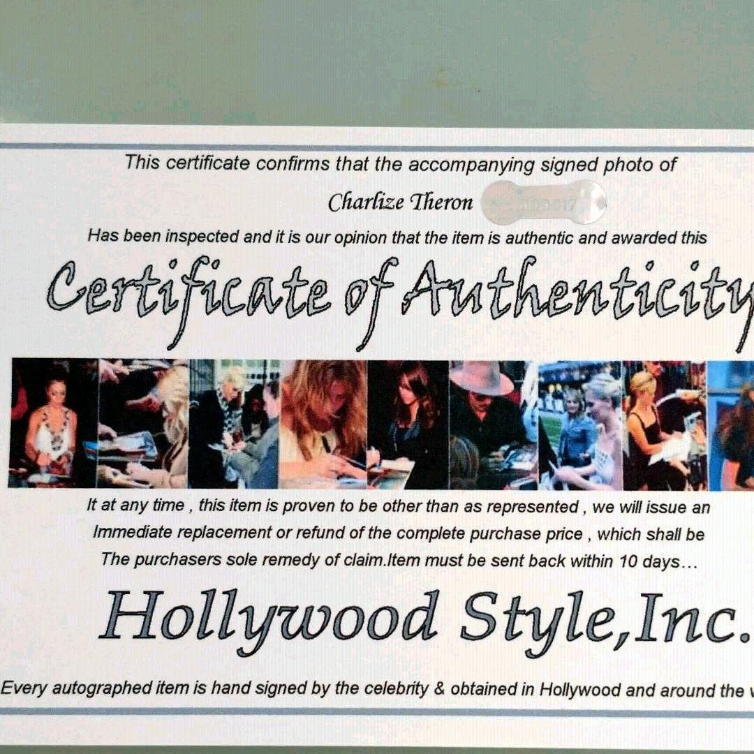 注目の福袋をピックアップ! スティーヴン・アメル直筆サイン入り2L