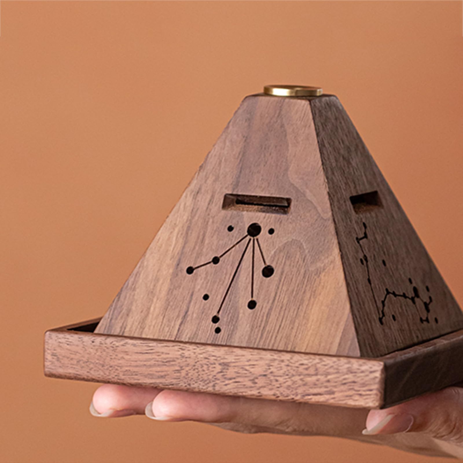 Quemador De Incienso De Madera con Reflujo, Caja De Incienso Portátil con Forma De Pagoda De Constelación, Imanes Integrados, Nogal Y Latón, para Estudio, Salón De Té Y Oficina