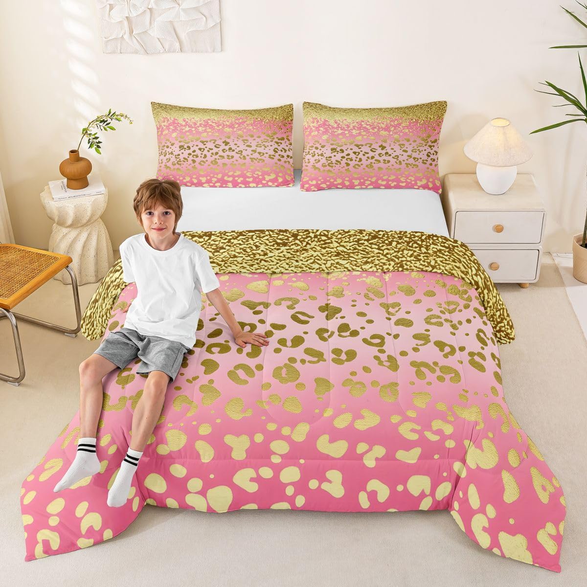 Feelyou Glitter Pattern Comforter Set Shiny Leopard Print Bedding Set Pastel Comforter Golden Leopard Print Quilted Duvet Set for Girls Women Microfiber Full(No Glitter)