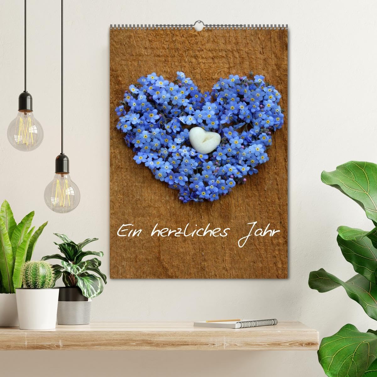 Ein herzliches Jahr (Wandkalender 2026 DIN A2 hoch), CALVENDO Monatskalender: Ein Kalender-Schmuckstück für die ganze Familie (CALVENDO Lifestyle)