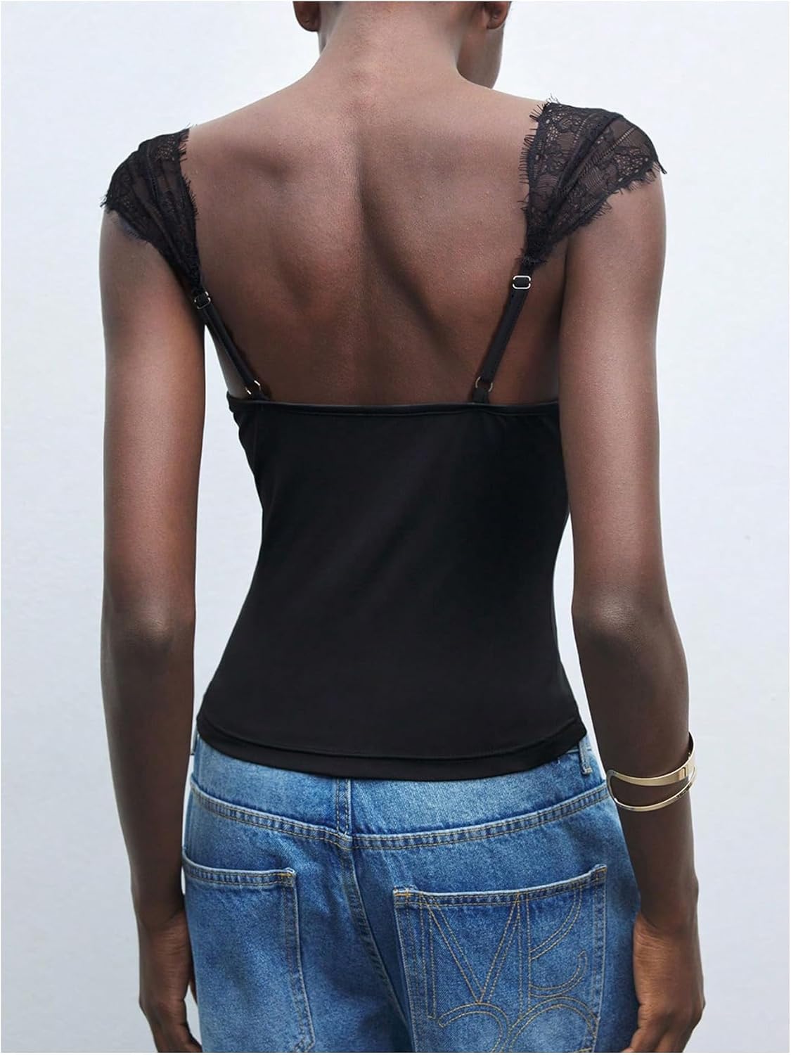 SOLY HUX Women's Lace V Neck Sleeveless Camisole Tops Y2k Open Back Cami Shirts Slimming Top - Image 3