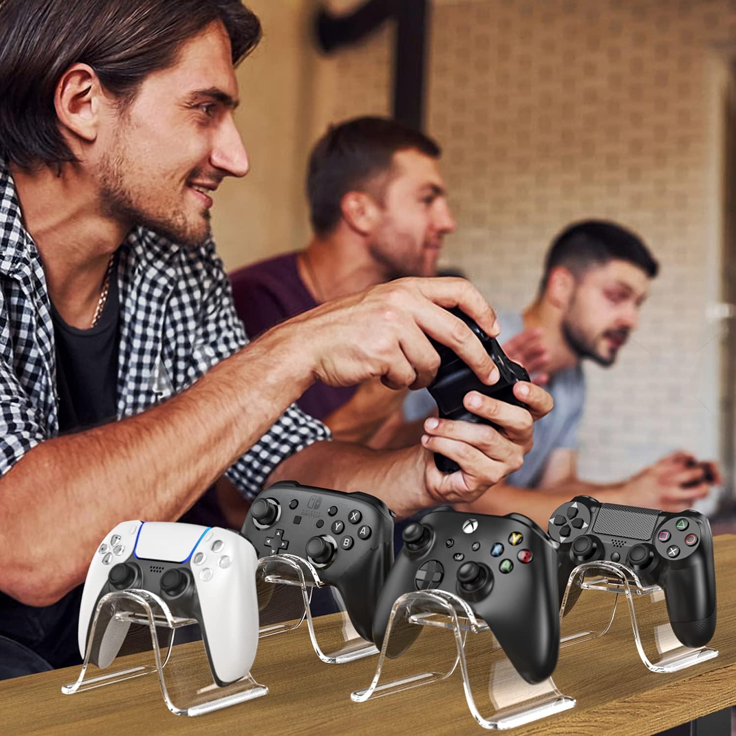 OIVO Game Controller Holder for Desk, Clear Controller Stand for PS3/PS4/PS5/Xbox/Switch Pro Controller, Stackable Controller Organizer Controller Storage 4 Packs