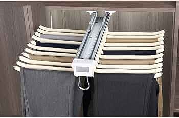 Pantolonsiz xalat ostidagi fotosurat Pantolonsiz xalat ostidagi fotosurat