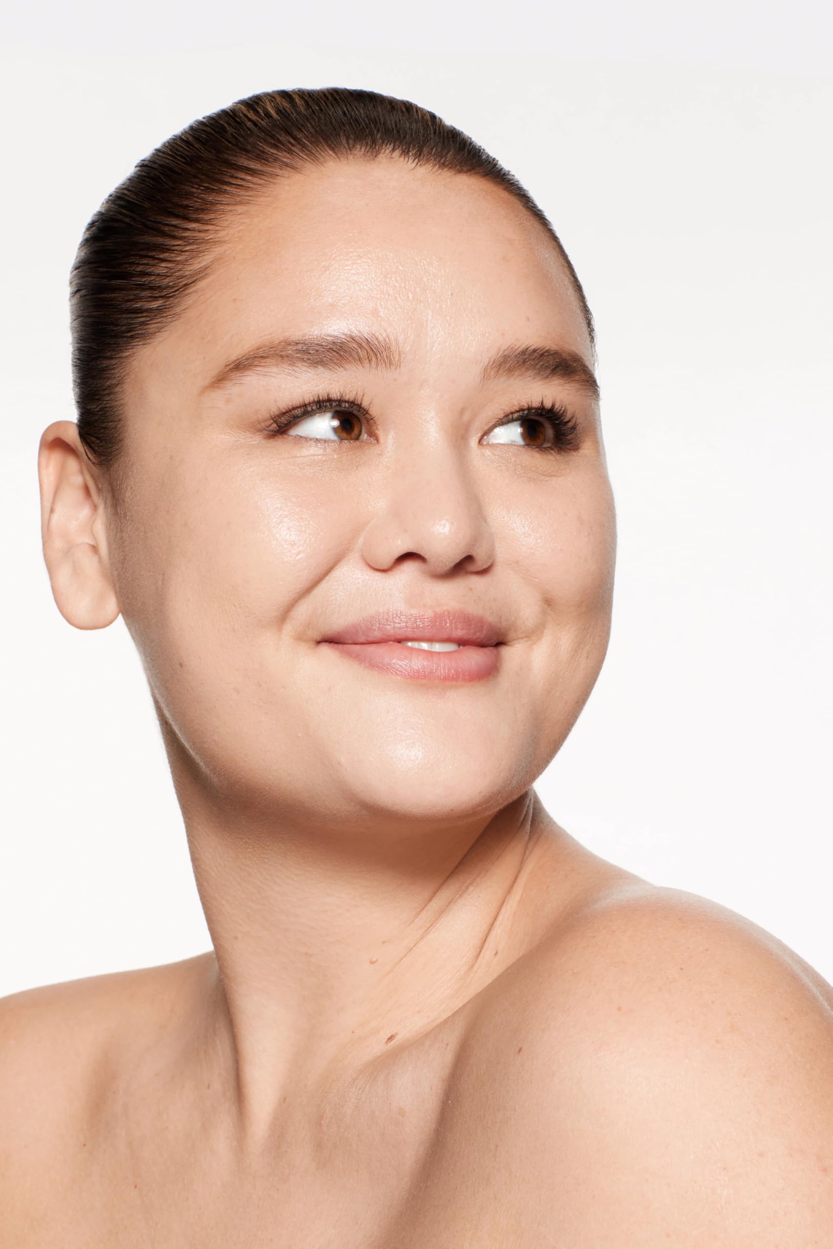 SHISEIDO Revitalessence Skin Glow Foundation SPF 30 PA+++ 250 Sand 30 ml