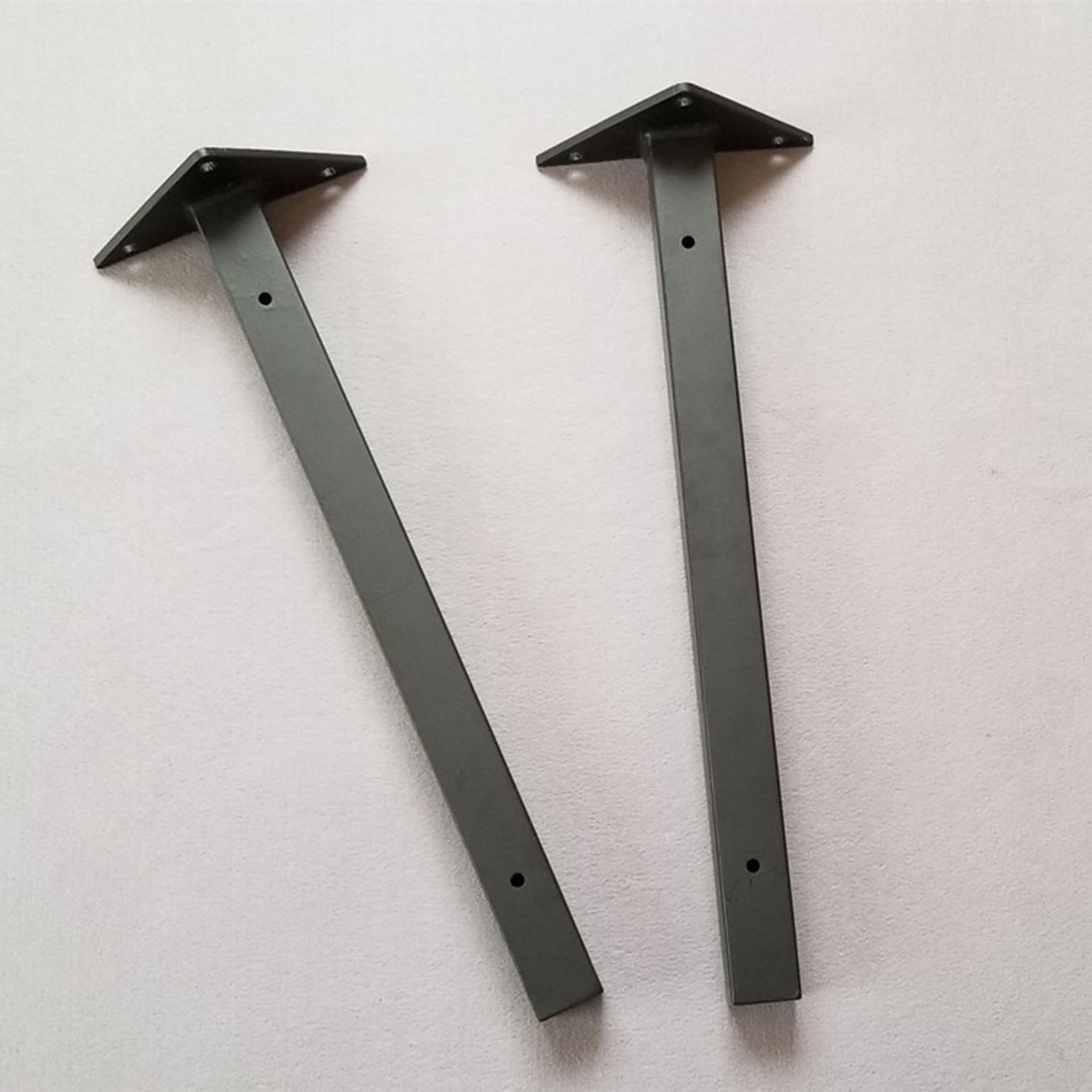 2 Piezas Soportes de Estante de Metal,Pesado Escuadra para Estanterías Flotante,Soportes de Estantería angulares resistentes para colgar en la pared,con Tornillos,Negro (45cm)