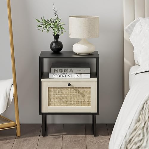 Miniatura 93 de Masupu Mesita de noche de ratán con estación de carga, moderna mesita de noche de madera bohemia con cajón de almacenamiento y estante abierto, mesa