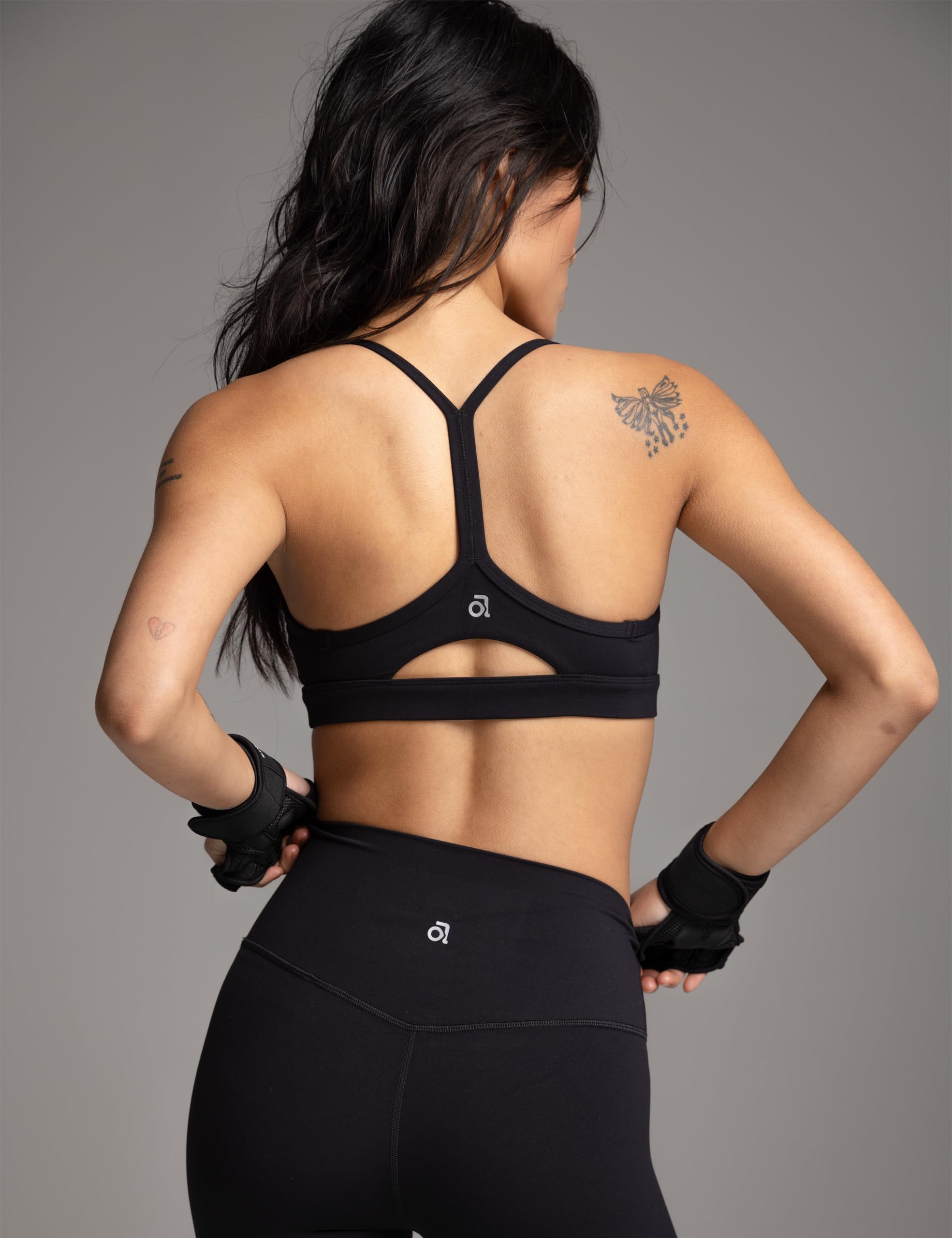 Awwena Wenabutter Women’s Y-Back Sports Bra Padded Racerback Yoga Bra Lightweight Buttery Soft Low Impact Thin Strap Workout Top Black Medium