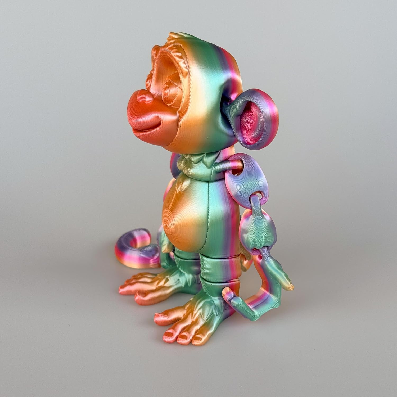 3D Printed Articulated Monkey Fidget Toy – Posable, Hangable, Stands on Its Own for Fun Poses and Display (Rainbow)