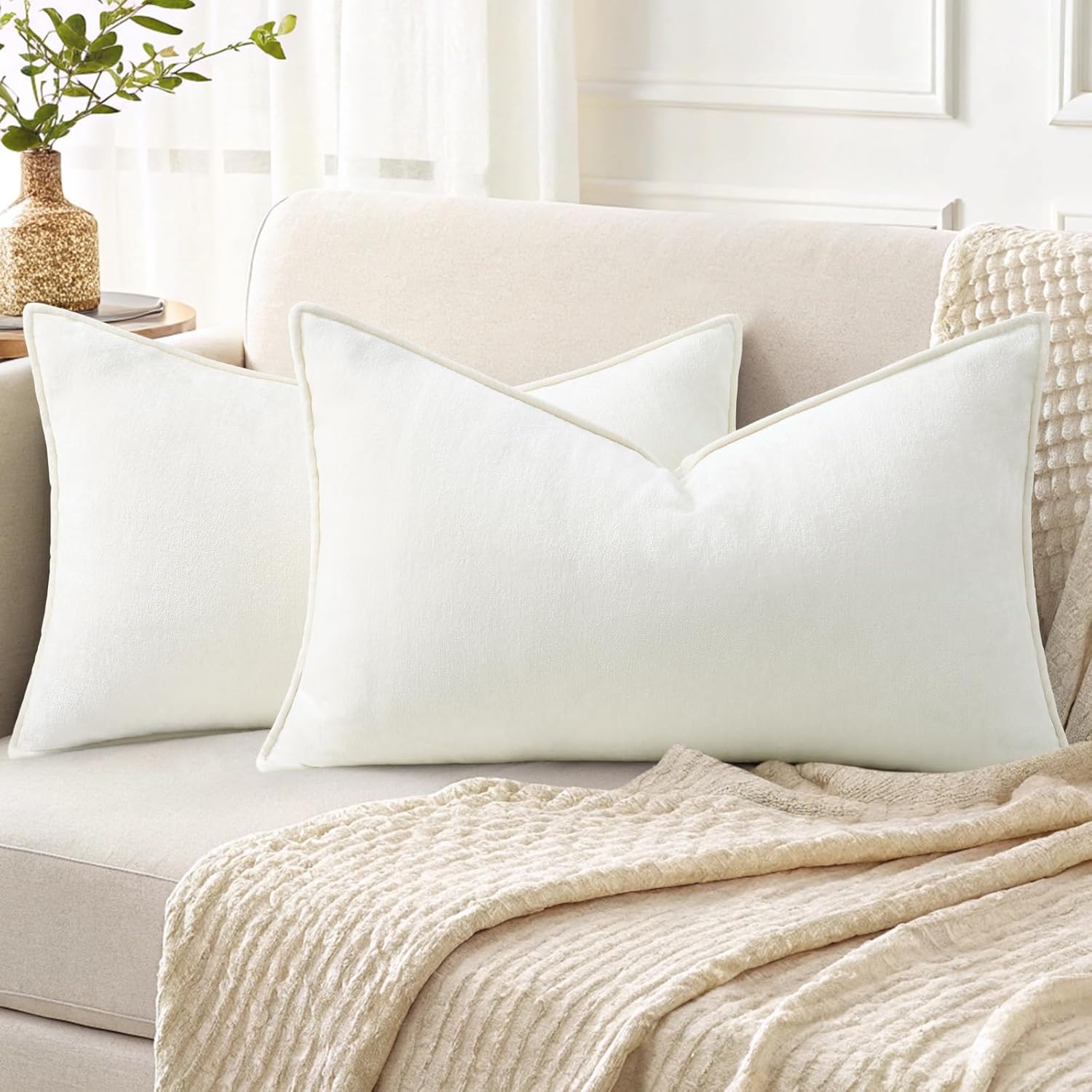 Homaxy Chenille Cushion Covers 30x50 cm Set of 2, Cream White โ image 1