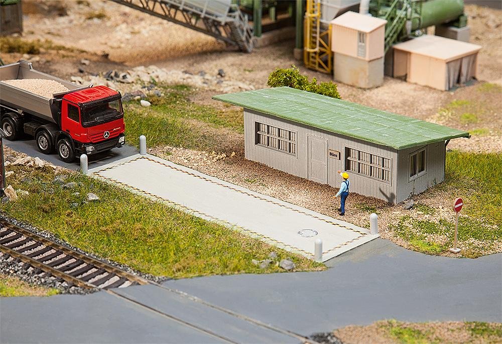Accessoires Faller Pour Modélisme Ferroviaire - Déco Réseau Train Miniature