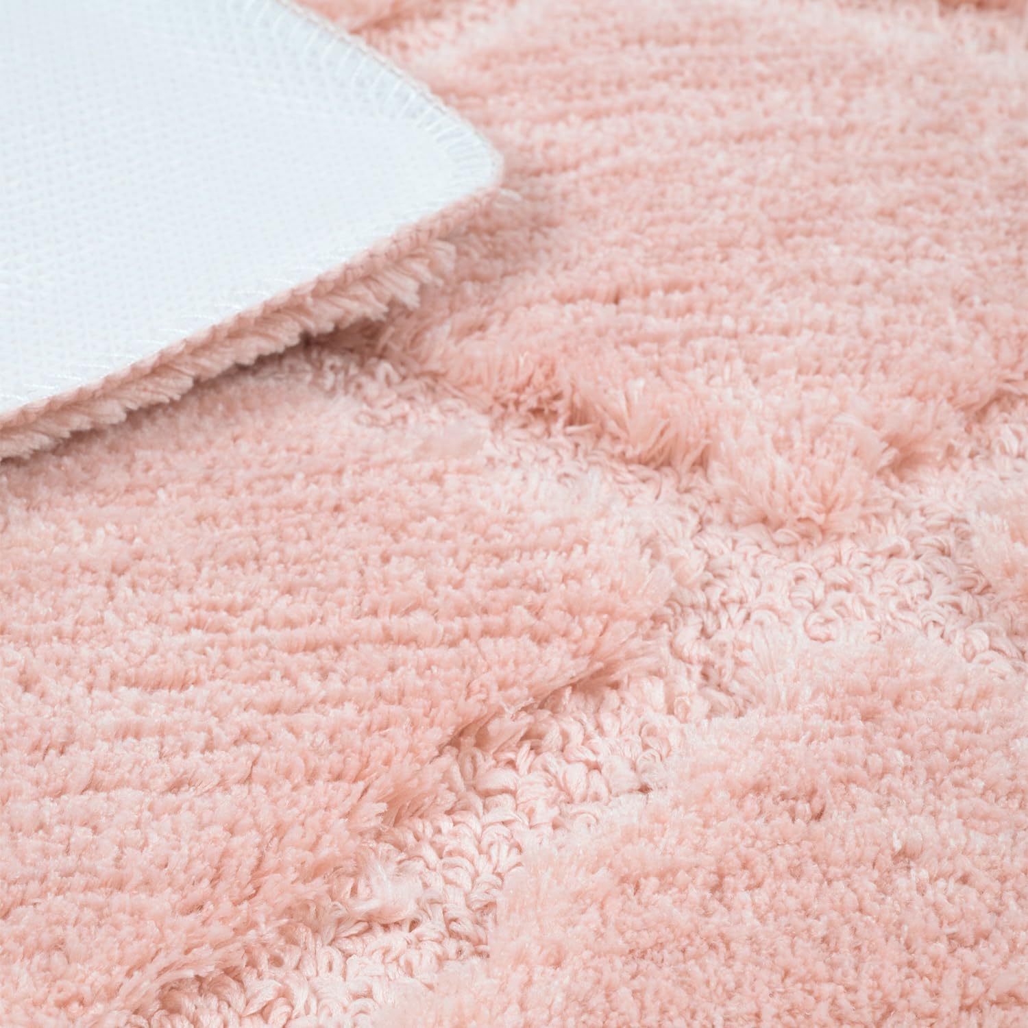 Badematte Soft – Badteppich Weich Flauschig – Rutschfester Badezimmerteppich – Angenehm im Griff – Leicht zu Reinigen – Waschmaschinengeeignet - Badematten - Teppish - 60x100 cm Rosa
