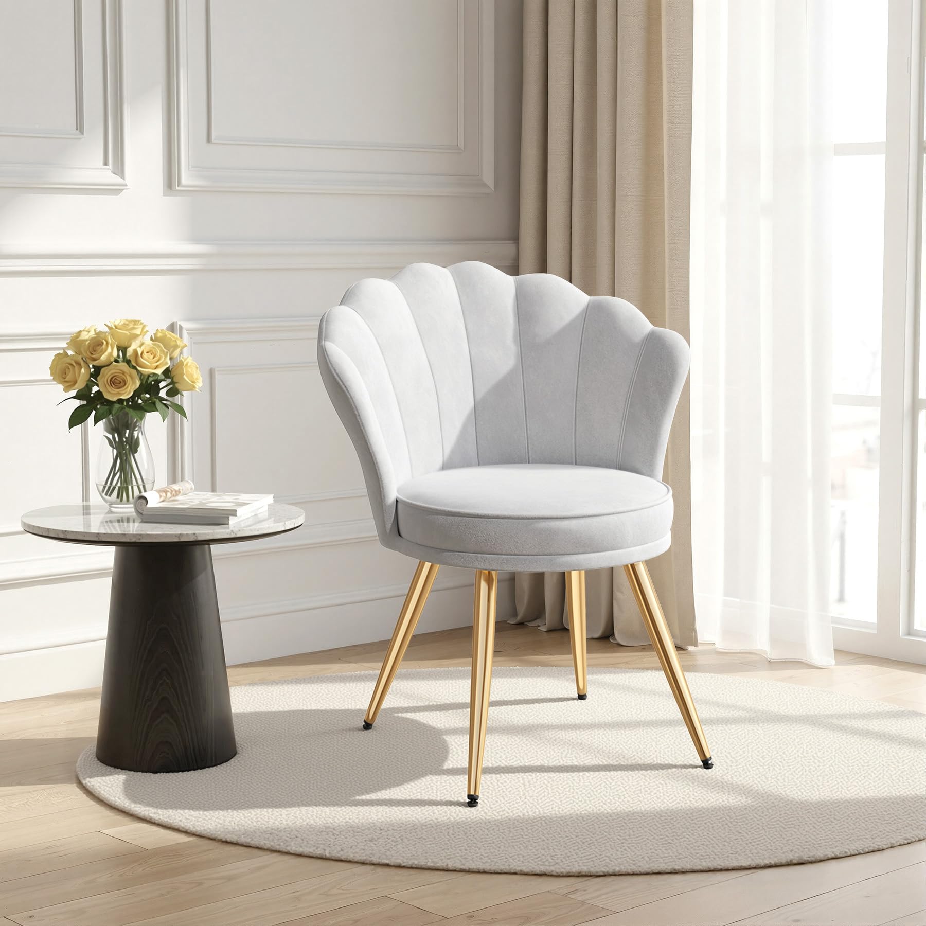 Modern Samt Esszimmerstuhl, Gepolsterter Schminktischstuhl mit Blütenblattförmiger Rückenlehne und Goldenen Beinen, eignet für Wohnzimmer, Schlafzimmer und Esszimmer, Grau