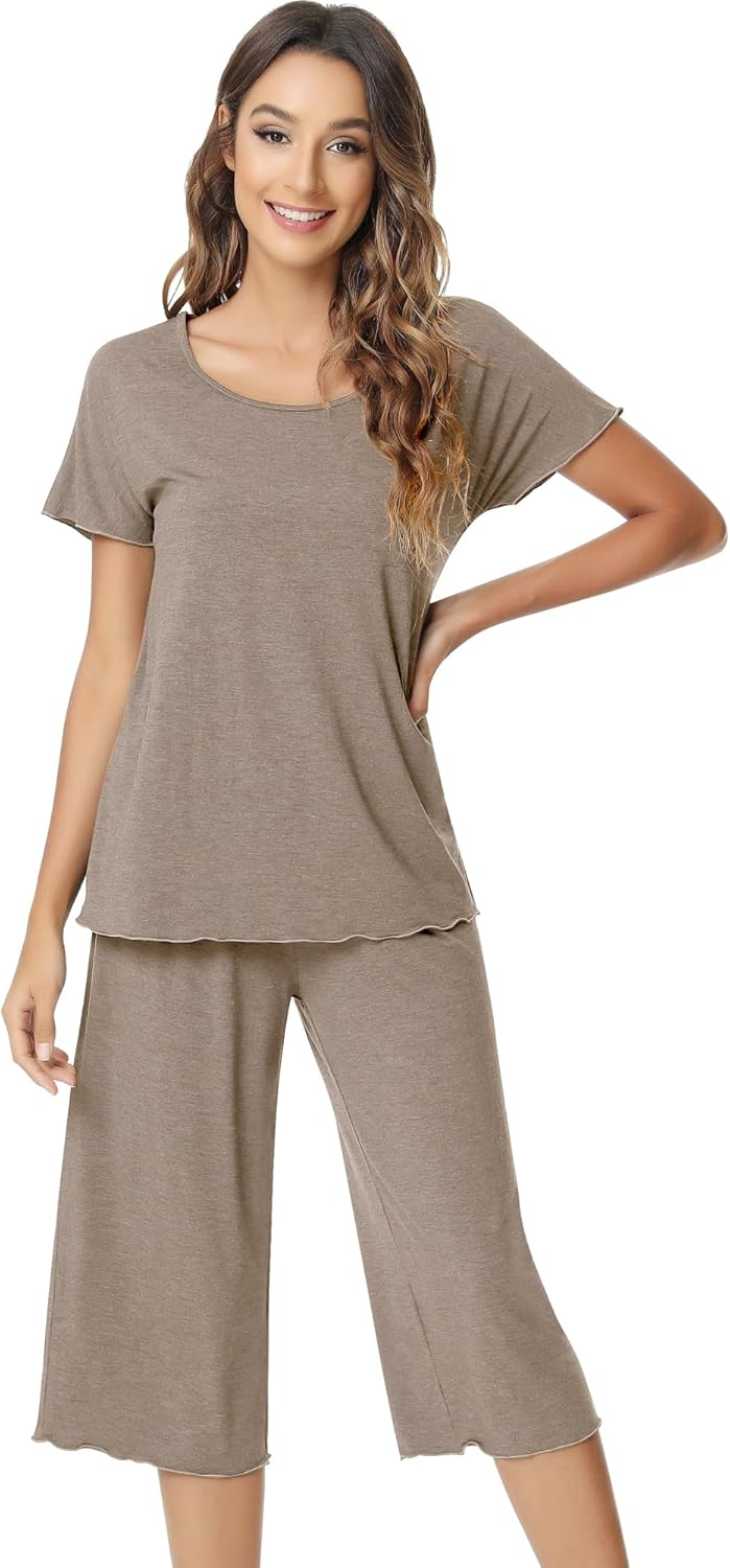 NACHILA Pajamas for Women-Viscose Made from Bamboo,Short Sleeve Sleepwear Cooling Pjs Top with Capri Pants Pajama Sets