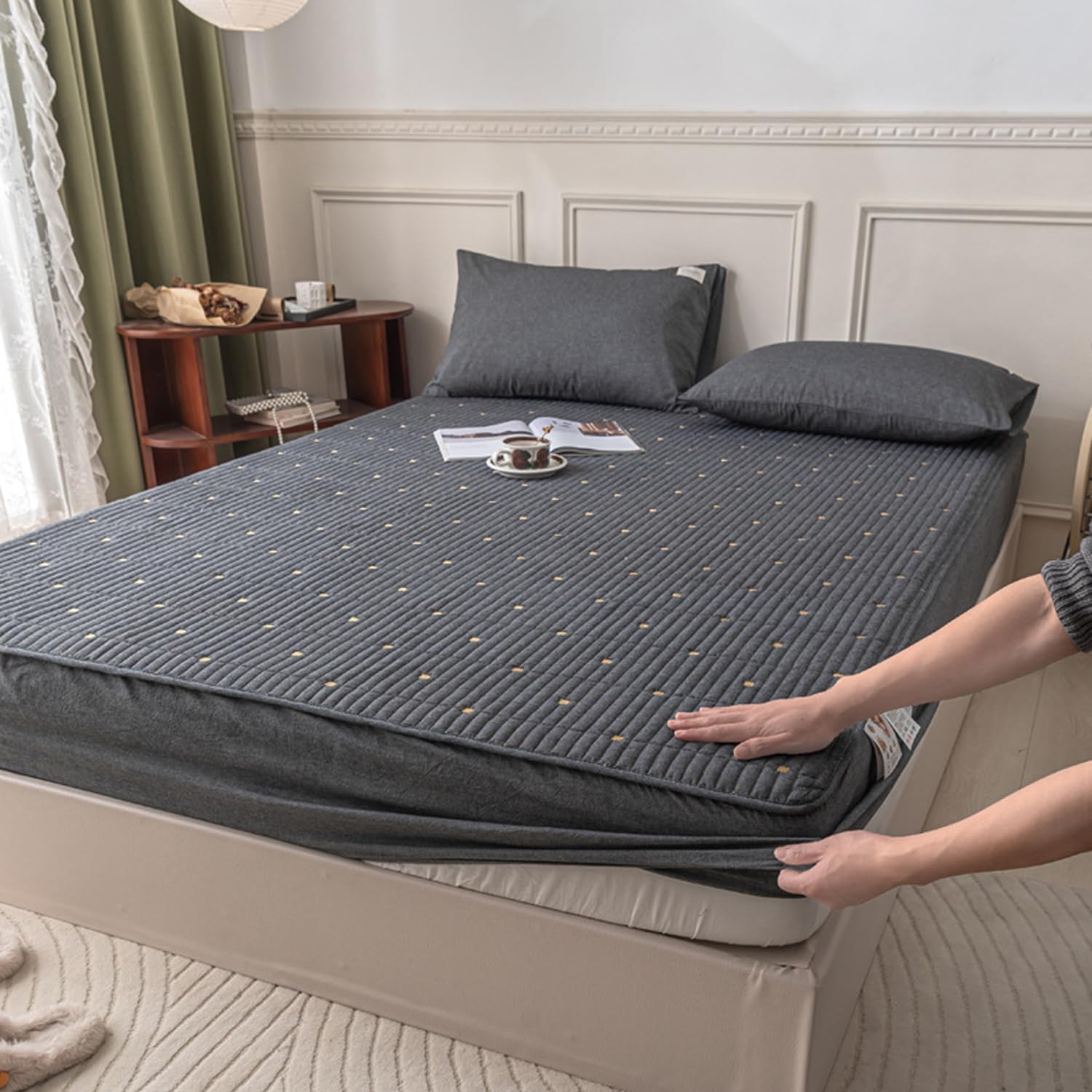 King Size Waterproof Mattress Protector Pure Cotton Mattress Cover Breathable and Skin Friendly Fancy Quilted Sheet Machine Washable Elastic Band Deep Pocket of 12 in,Black,120 * 200+30cm