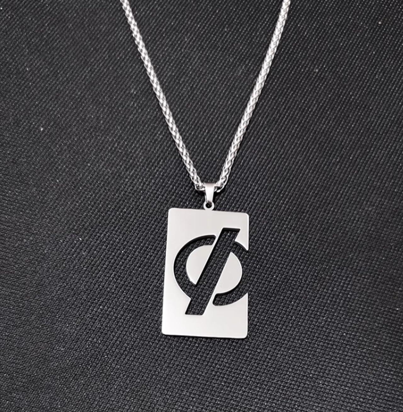 仮面ライダードライブ　マッハ　ネックレス　詩島剛　コスプレ　グッズ 仮面ライダードライブ マッハ ネックレス 詩島剛 コスプレ グッズ