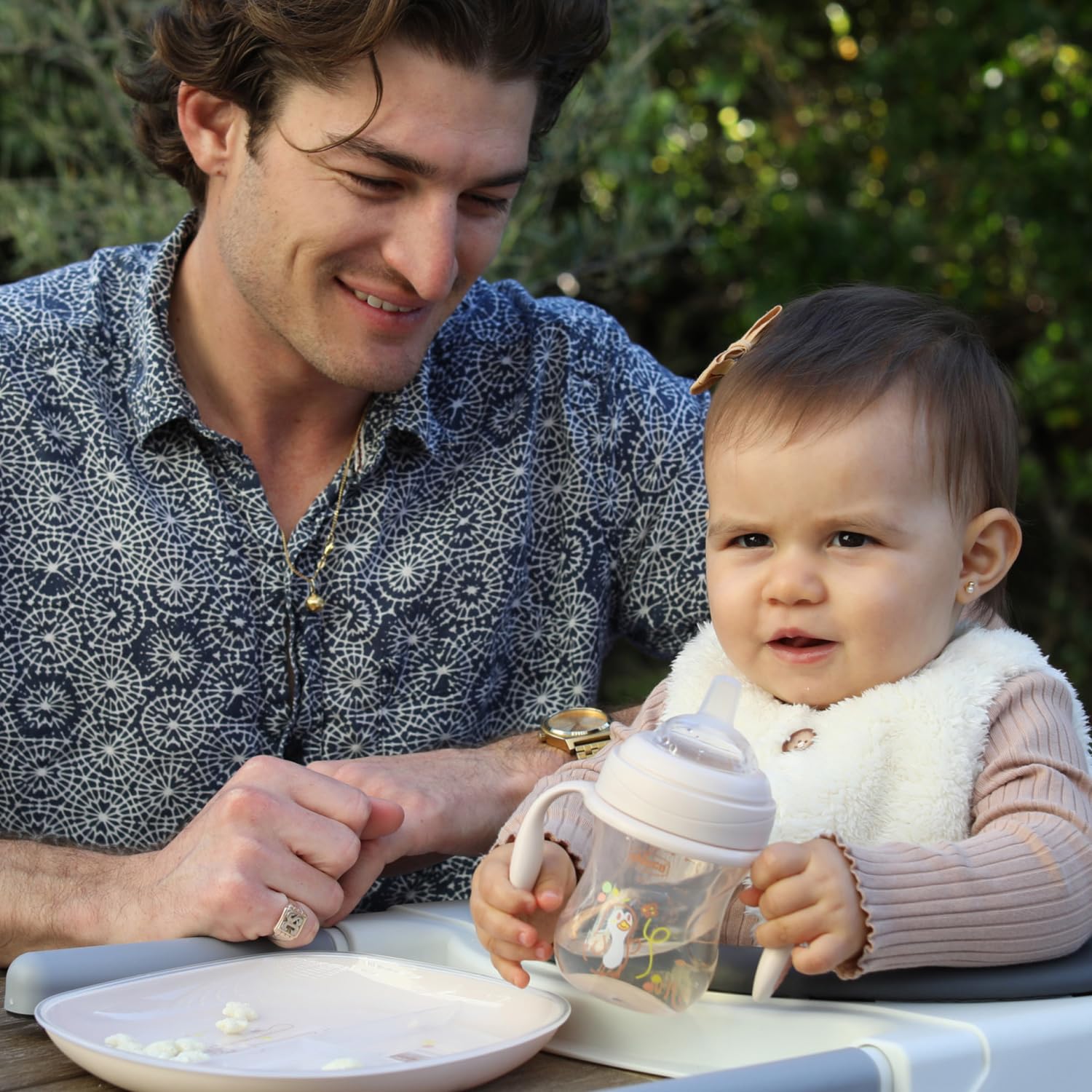 Chicco Transition Cup Bicchiere Antigoccia per Bambini 200ml, 1 Tazza Biberon 4+ Mesi per Imparare a Bere, con Beccuccio Ergonomico in Silicone, Doppia Valvola Anticolica, senza BPA - Rosa