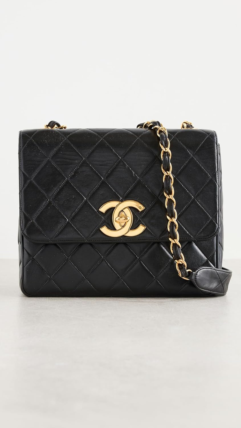 Chanel Women's Pre-Loved Chain Shoulder Bag Lambskin Leather - Image 2
